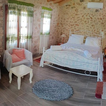 Penelope 2 Hotel Dhërmi Екстериор снимка